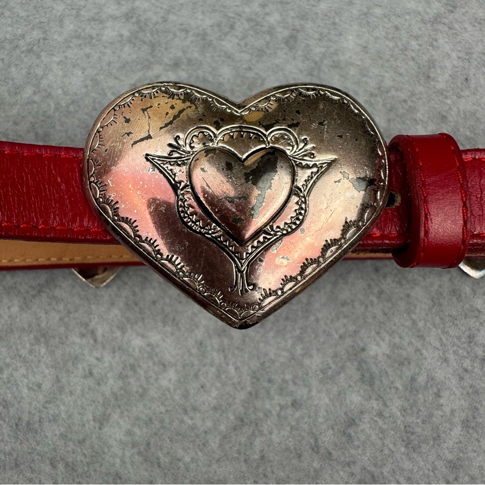Vintage Justin Red Leather Hearts Western Belt Top Sz 26 Grain Cowhide 1991 USA - Picture 3 of 16